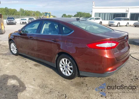 2015 Ford Fusion S z USA, uszkodzony, nr VIN 3FA6P0G78FR218422